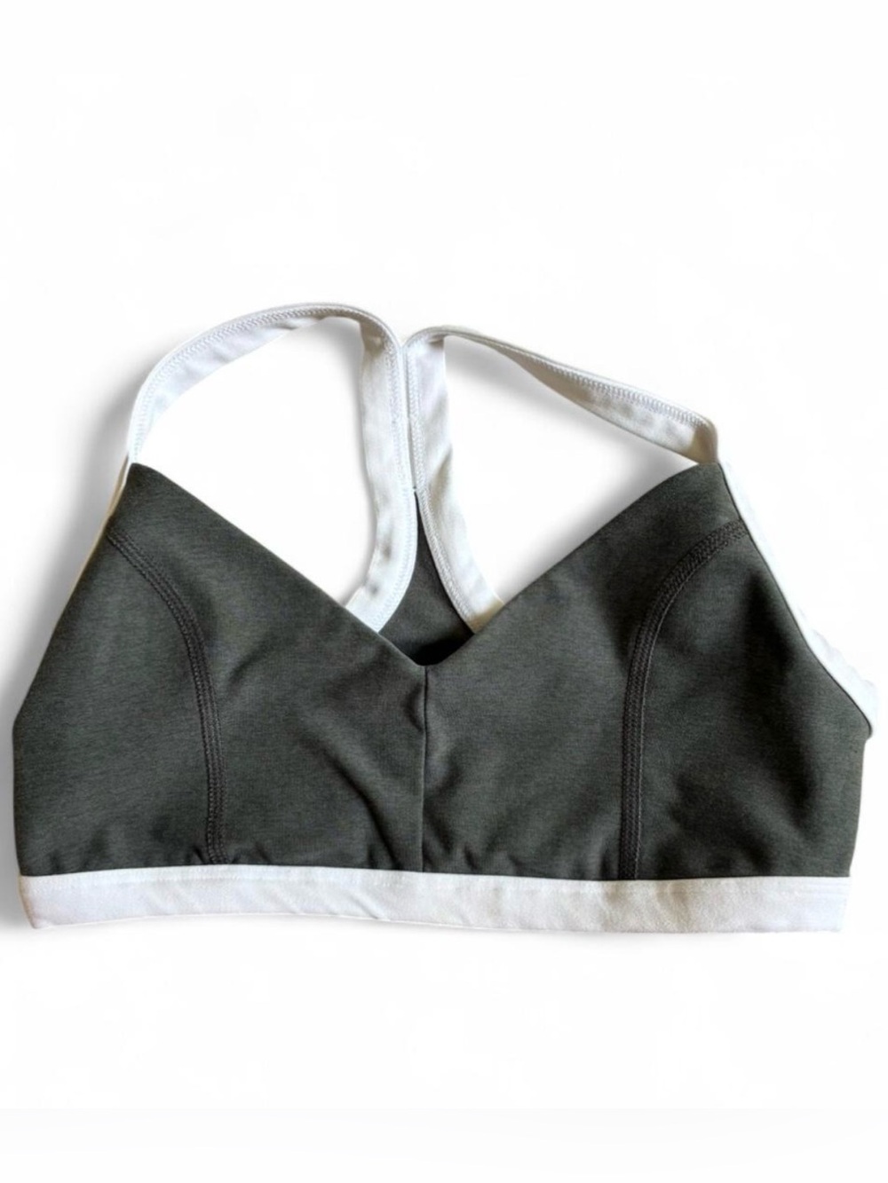Beyond Yoga Medium Sports Bra